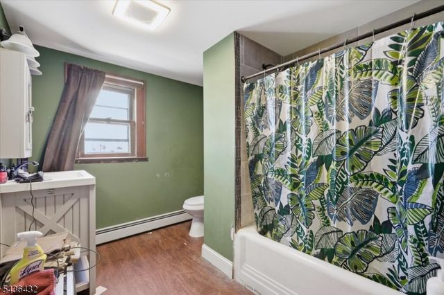 205 5Th St, Belvidere Twp., NJ 07823