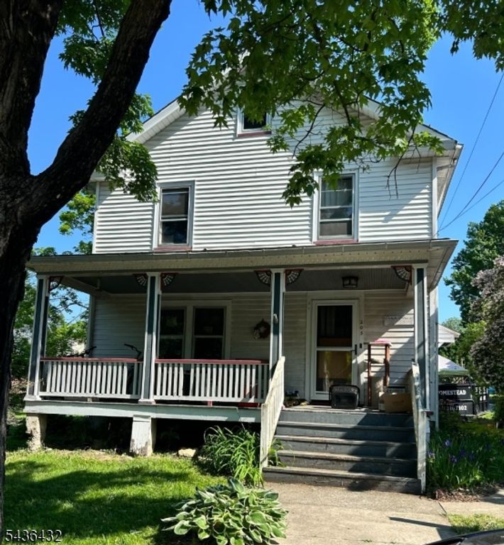 205 5Th St, Belvidere Twp., NJ 07823