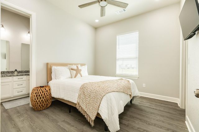 4835 Bluewater Drive, Surfside Beach, TX 77541