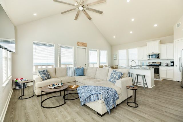 4835 Bluewater Drive, Surfside Beach, TX 77541