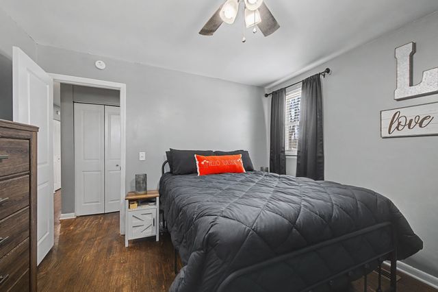 112 Valleywood Ct, Dickson, TN 37055