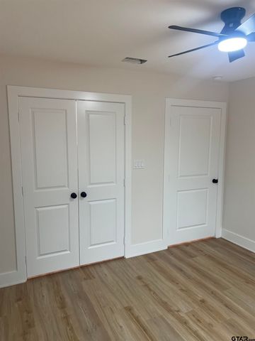 979 Brazos, Bullard, TX 75757