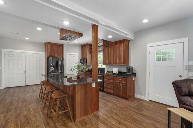 3235 S Farm Road 227, Rogersville, MO 65742
