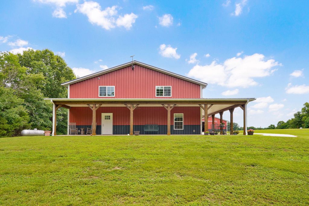 3235 S Farm Road 227, Rogersville, MO 65742