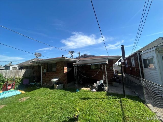 5740 Greer Avenue, St Louis, MO 63120