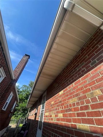 5740 Greer Avenue, St Louis, MO 63120