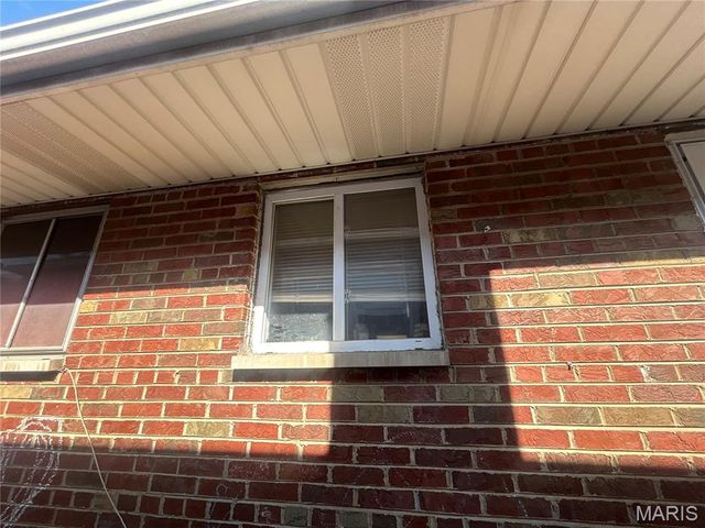 5740 Greer Avenue, St Louis, MO 63120