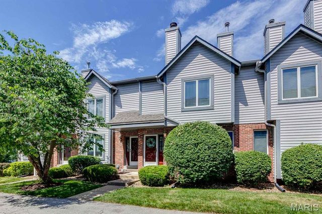 3307 Sherman Park Drive 3C, St Charles, MO 63303