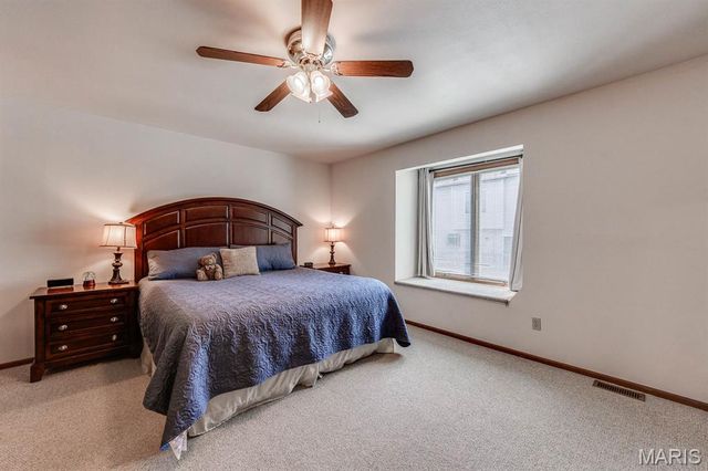 3307 Sherman Park Drive 3C, St Charles, MO 63303