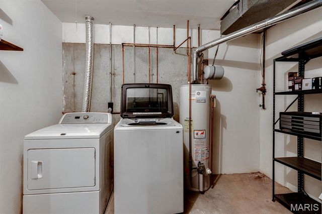 3307 Sherman Park Drive 3C, St Charles, MO 63303