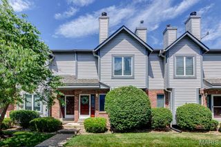 3307 Sherman Park Drive 3C, St Charles, MO 63303