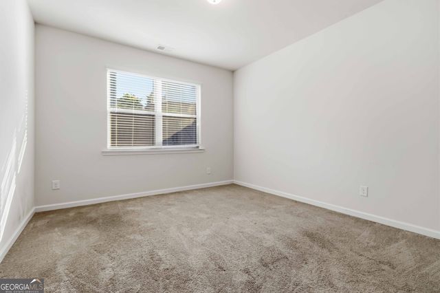 2138 Dodson Woods Drive, Fairburn, GA 30213