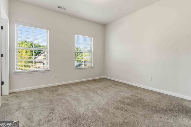 2138 Dodson Woods Drive, Fairburn, GA 30213