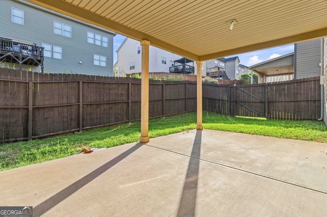 2138 Dodson Woods Drive, Fairburn, GA 30213