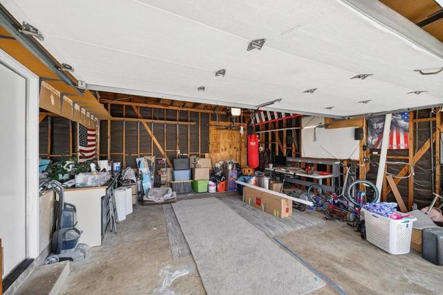 8529 Snow White Dr, El Cajon, CA 92021