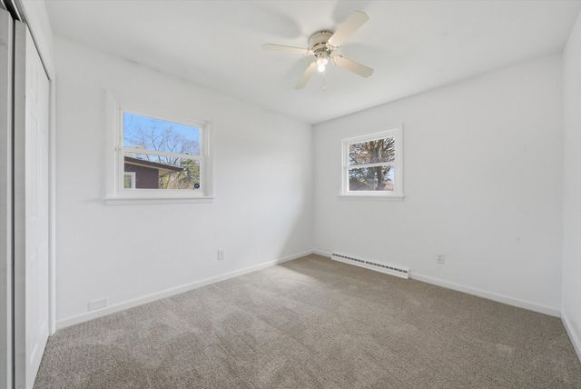 2204 Joanna Avenue, Zion, IL 60099