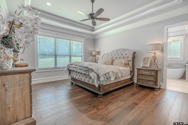 11056 Hidden Hollow Ln, Tyler, TX 75703