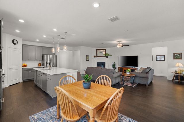 1624 Thunderbird Drive, Fort Worth, TX 76052