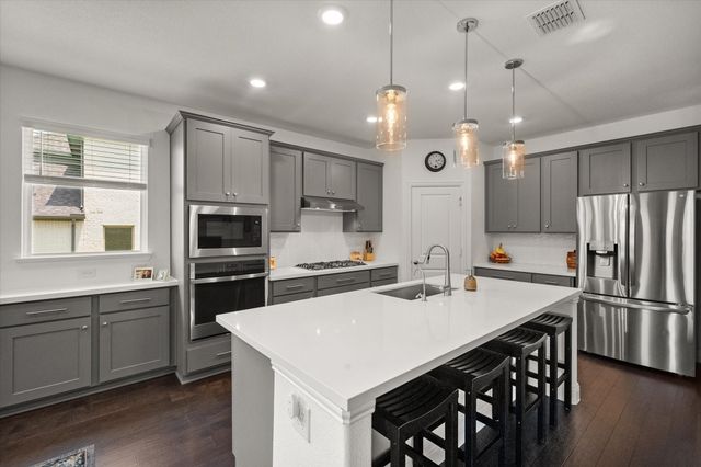 1624 Thunderbird Drive, Fort Worth, TX 76052