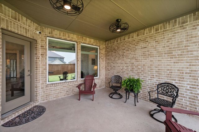1624 Thunderbird Drive, Fort Worth, TX 76052