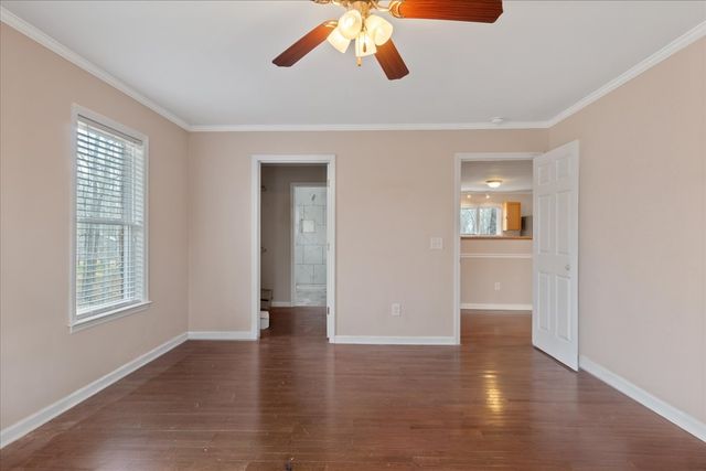 732 Tiger Bennett Rd, Hampshire, TN 38461