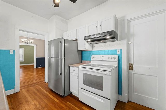 422 N KENSINGTON Avenue, Kansas City, MO 64123