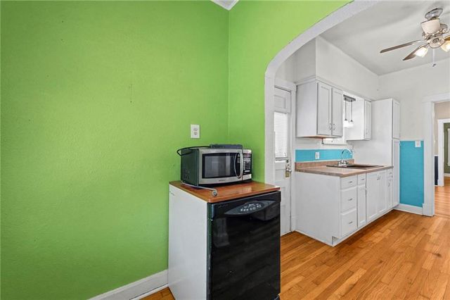 422 N KENSINGTON Avenue, Kansas City, MO 64123