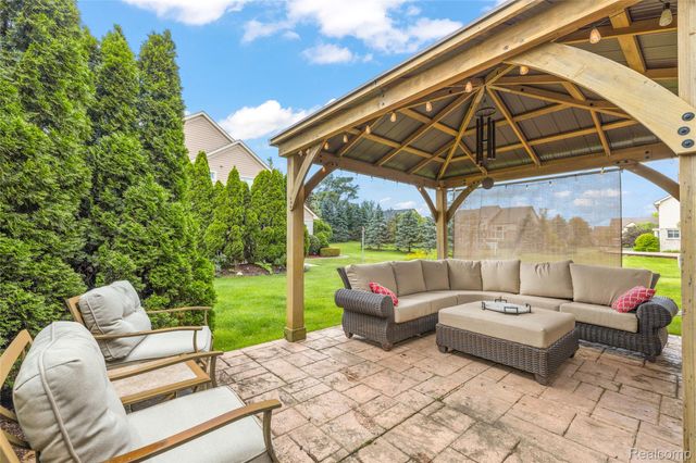 51037 Weston Drive, Plymouth Charter Township, MI 48170