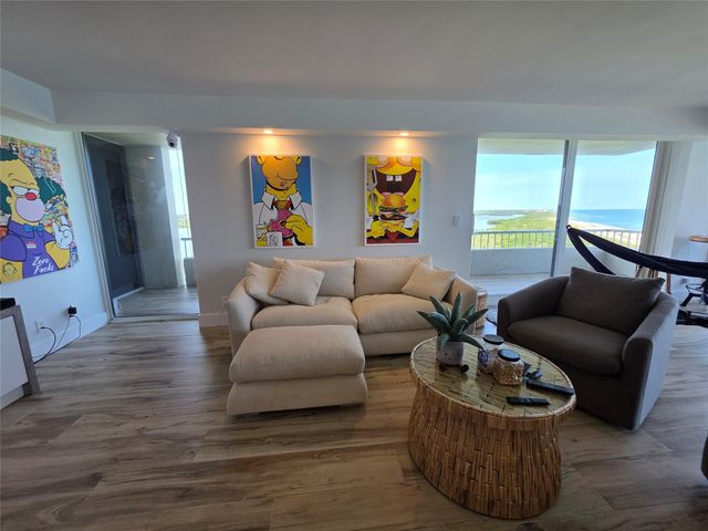 5550 N Ocean Drive, Riviera Beach, FL 33404