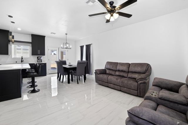 4682 E Ortega St, San Luis, AZ 85336