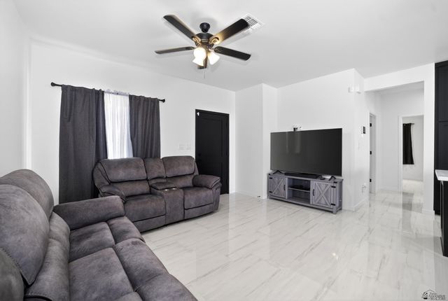 4682 E Ortega St, San Luis, AZ 85336