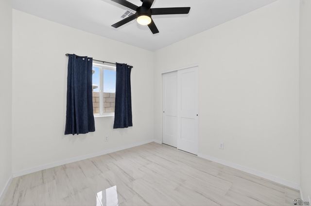 4682 E Ortega St, San Luis, AZ 85336