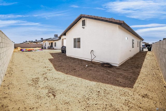 4682 E Ortega St, San Luis, AZ 85336