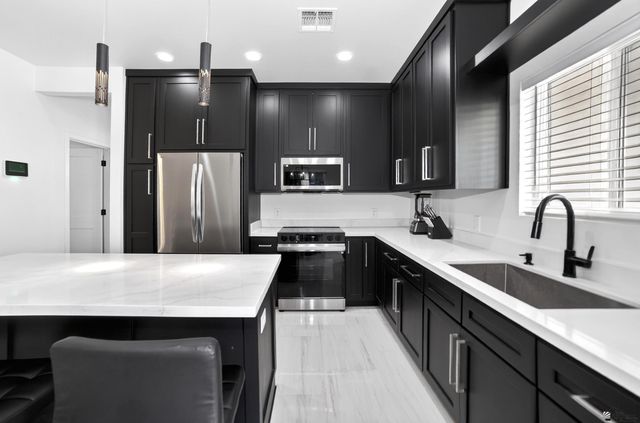 4682 E Ortega St, San Luis, AZ 85336