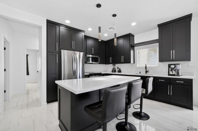 4682 E Ortega St, San Luis, AZ 85336