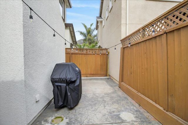 1960 Bradbury Street, Salinas, CA 93906