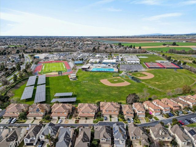 1960 Bradbury Street, Salinas, CA 93906