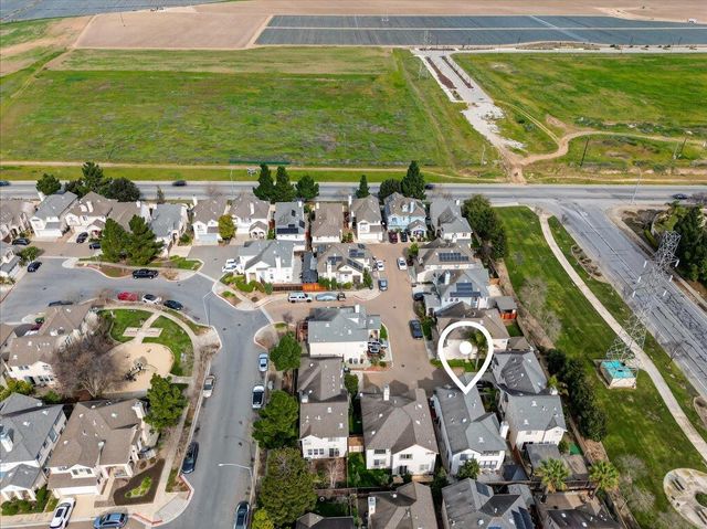 1960 Bradbury Street, Salinas, CA 93906