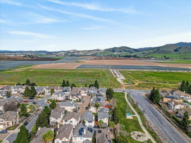 1960 Bradbury Street, Salinas, CA 93906