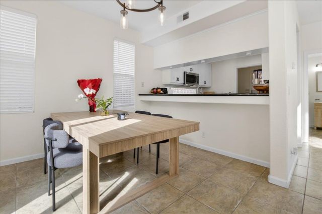 1960 Bradbury Street, Salinas, CA 93906