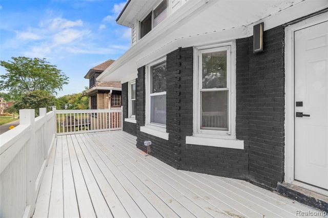 637 Manistique Street, Detroit, MI 48215