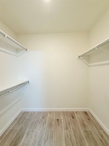 2711 Canterbury Street, Euless, TX 76039