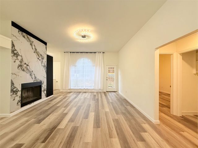 2711 Canterbury Street, Euless, TX 76039