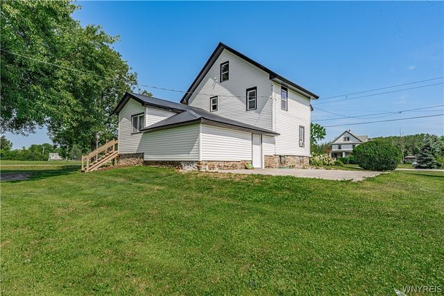 6722 Hatter Road, Newfane, NY 14108