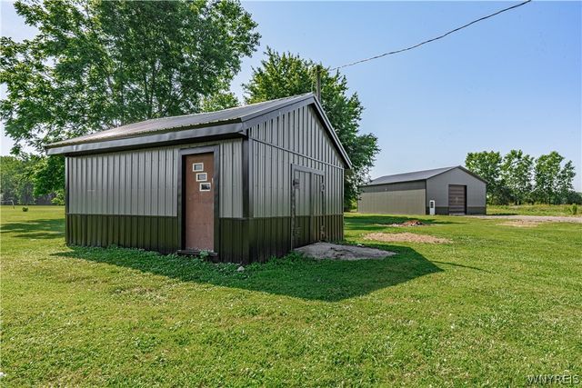 6722 Hatter Road, Newfane, NY 14108