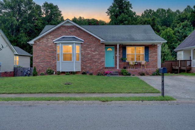 2688 Cider Dr, Clarksville, TN 37040