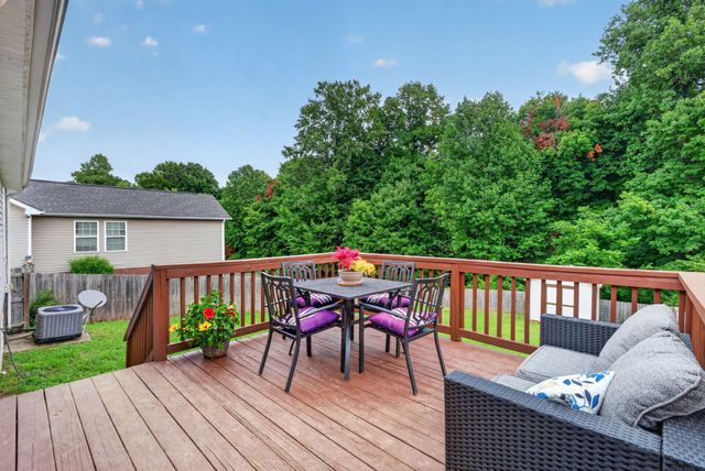 2688 Cider Dr, Clarksville, TN 37040