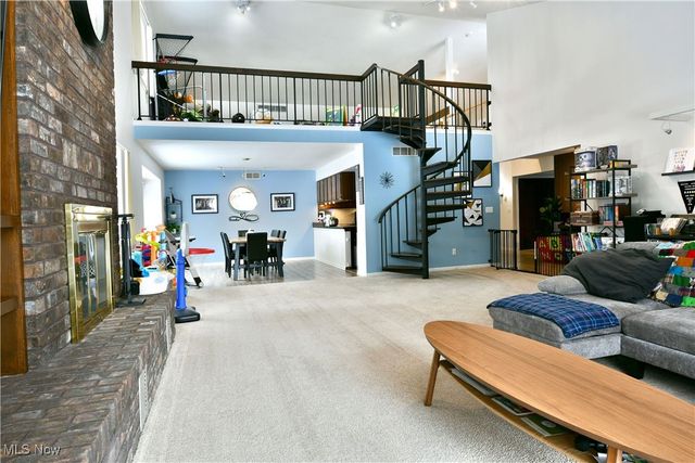 4650 Logan Gate Road, Youngstown, OH 44505