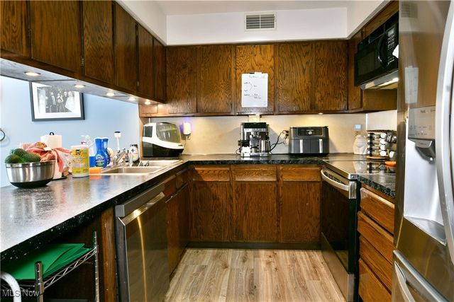 4650 Logan Gate Road, Youngstown, OH 44505