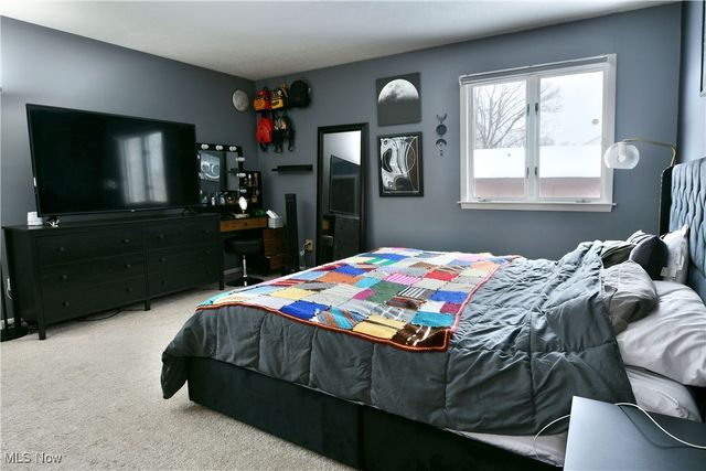 4650 Logan Gate Road, Youngstown, OH 44505